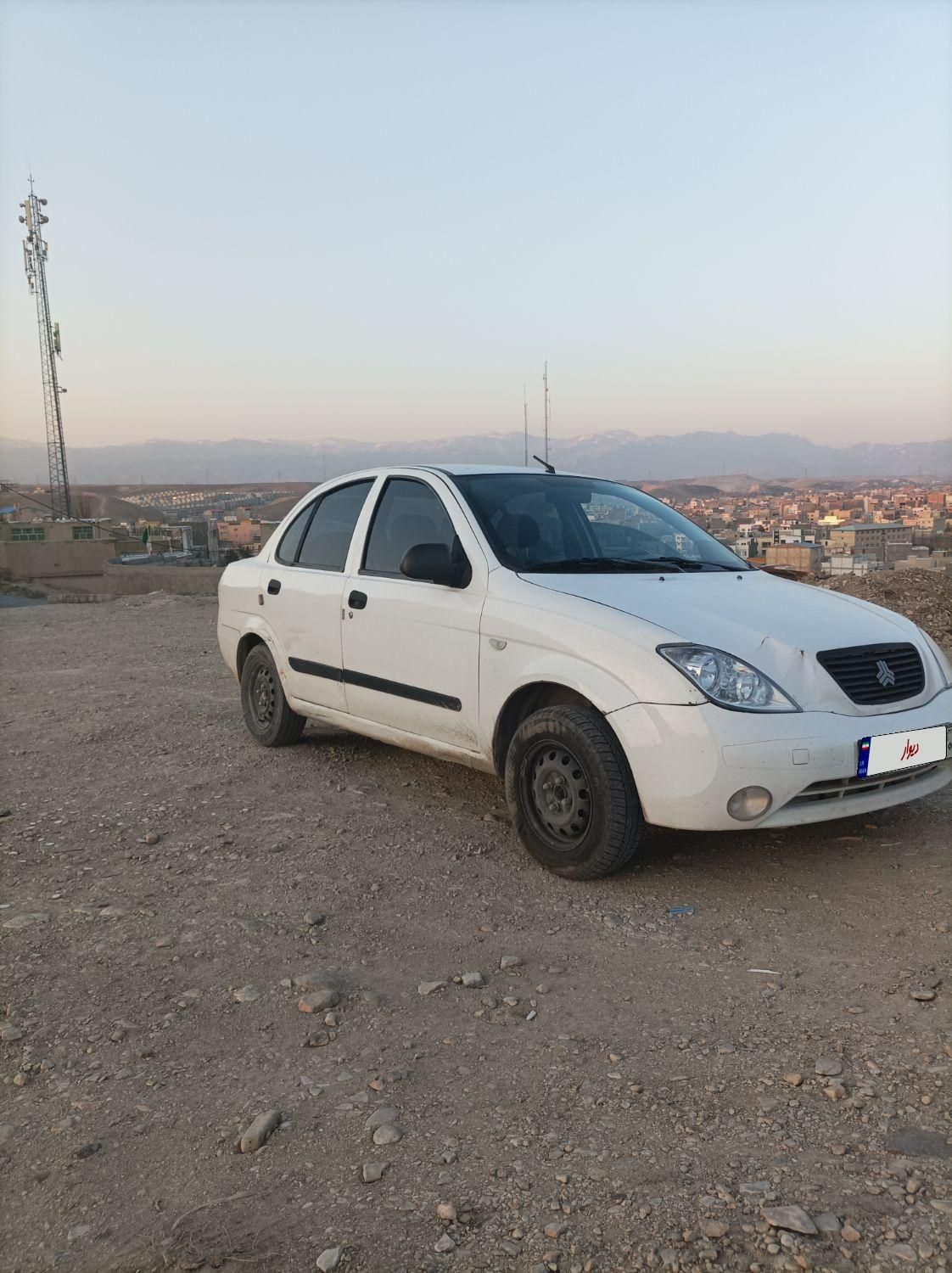 تیبا صندوق دار EX - 1390