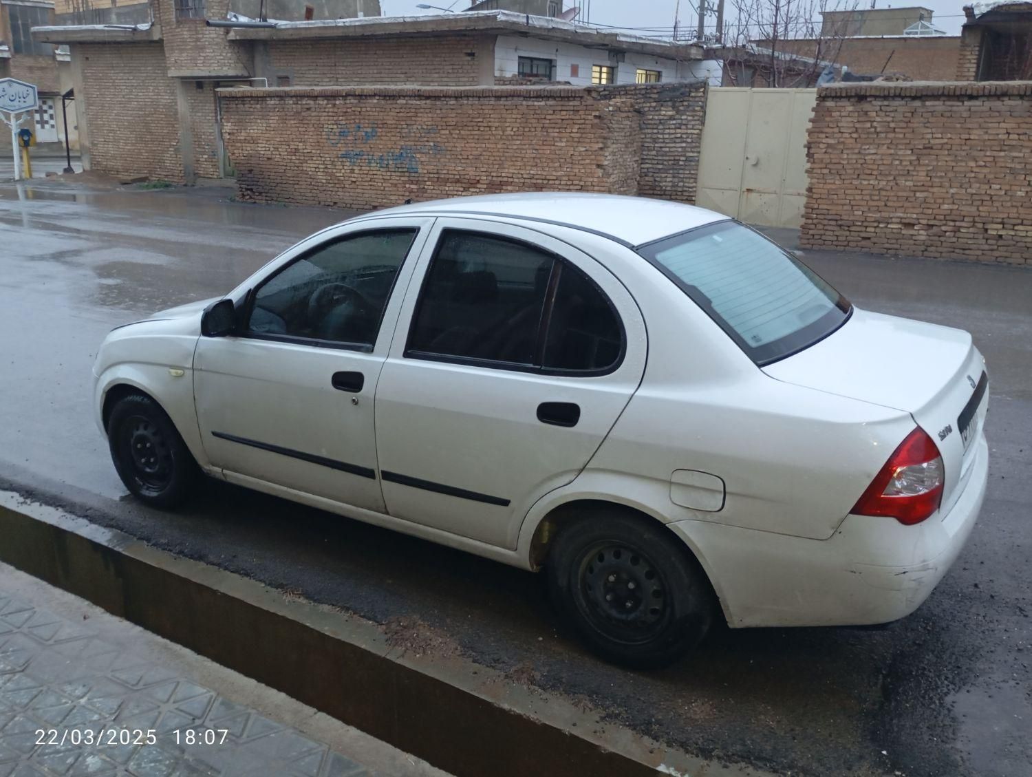 تیبا صندوق دار EX - 1395