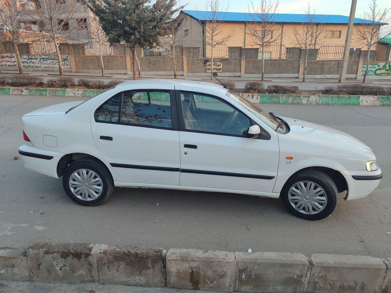 سمند LX XU7 - 1396