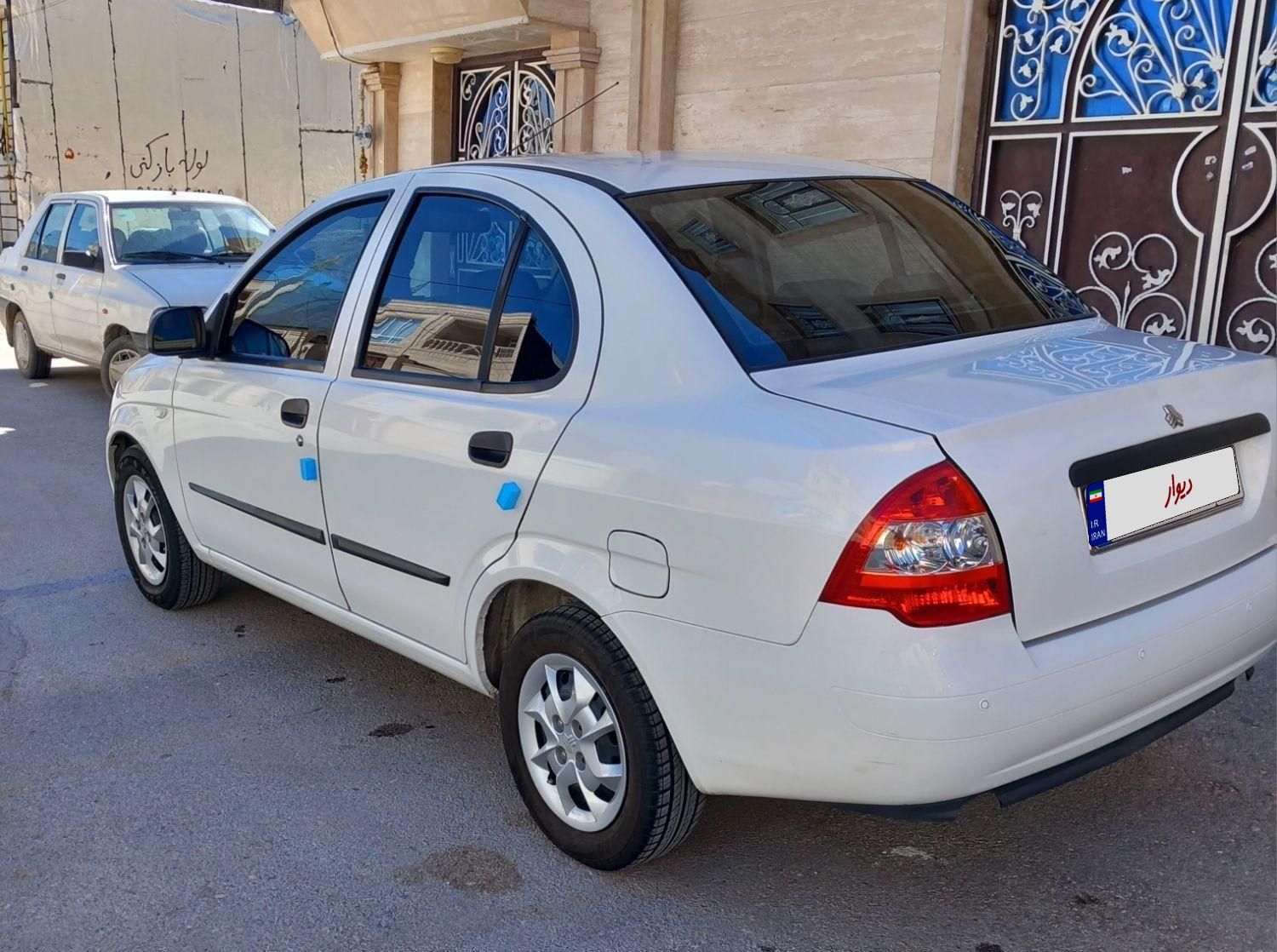 تیبا صندوق دار SX - 1400