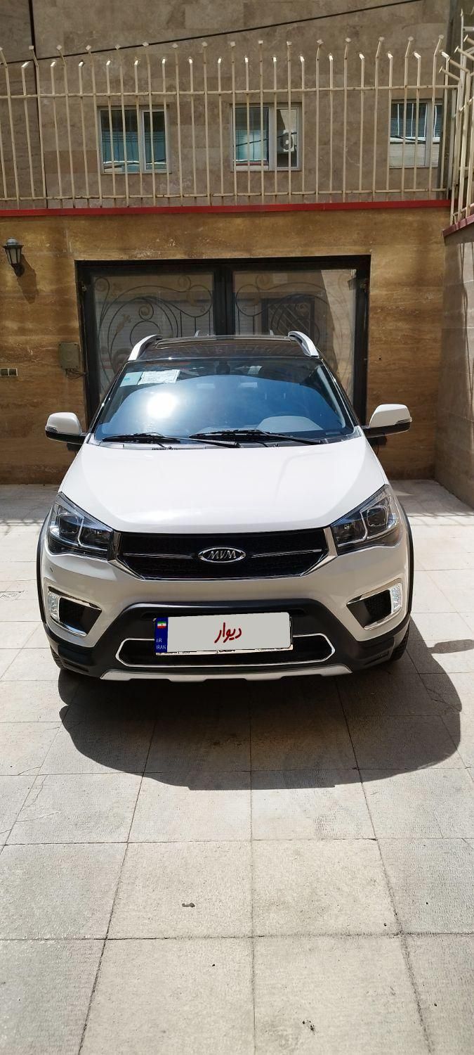 ام وی ام X22 دنده ای اسپرت لاکچری - 2021