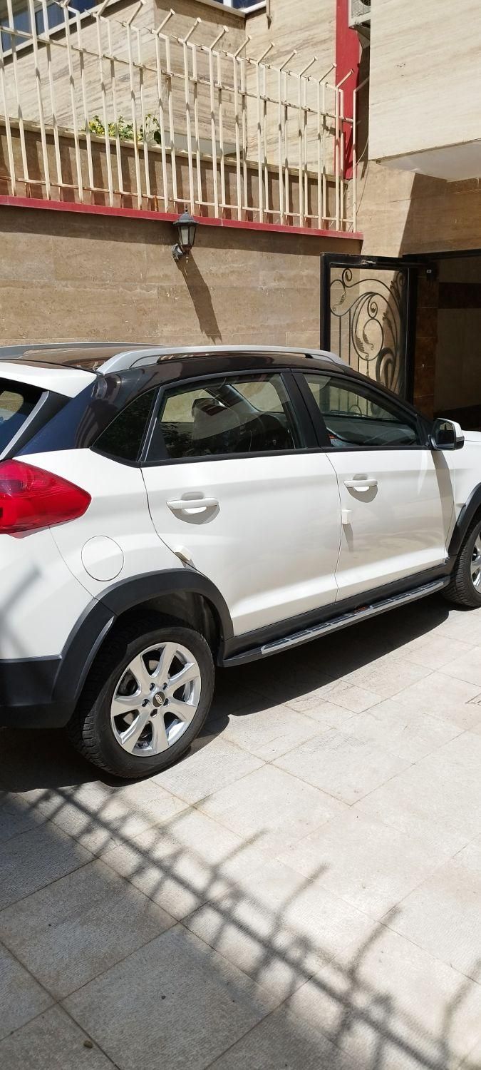 ام وی ام X22 دنده ای اسپرت لاکچری - 2021