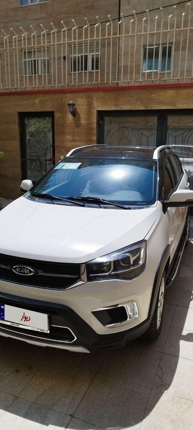 ام وی ام X22 دنده ای اسپرت لاکچری - 2021