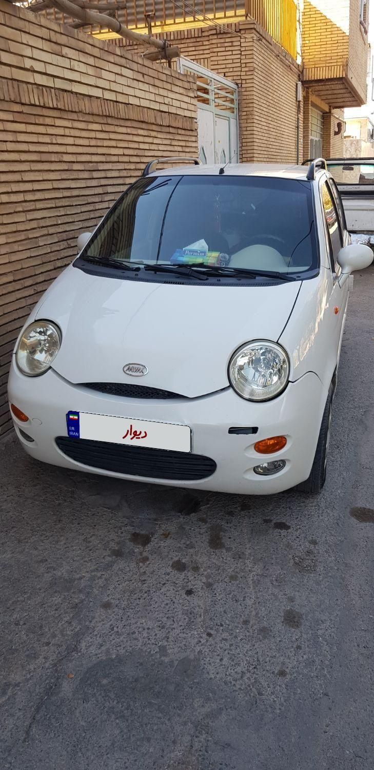 ام وی ام 110 چهار سیلندر دنده ای - 2014