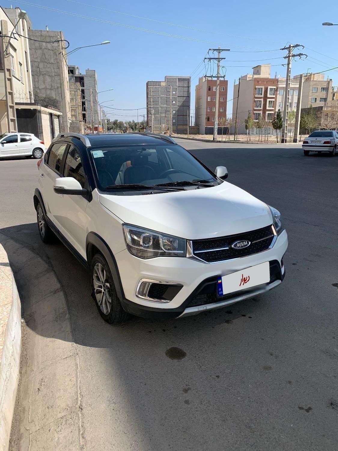 ام وی ام X22 دنده ای اسپرت لاکچری - 2023