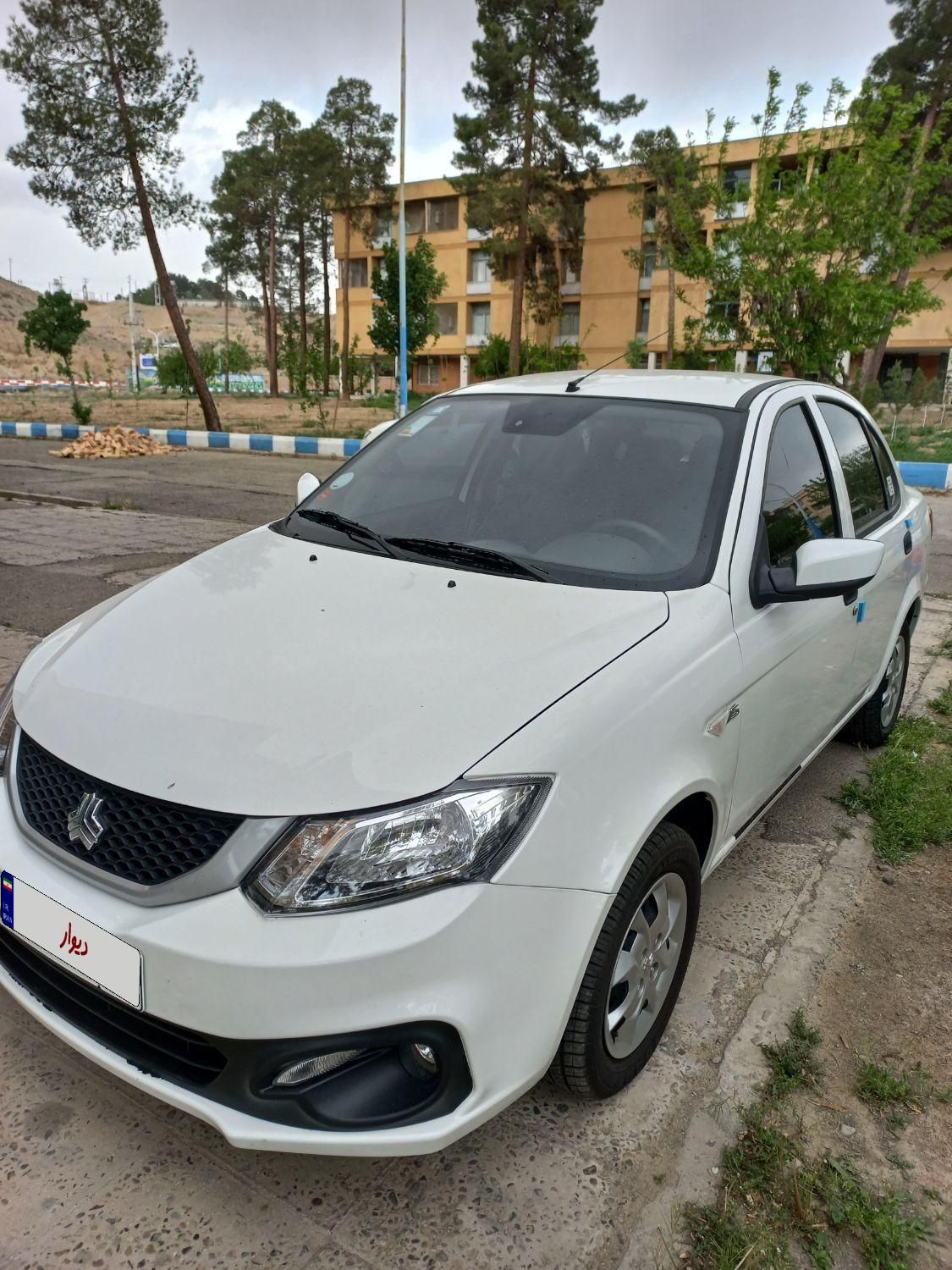 ساینا S دنده ای بنزینی - 1403