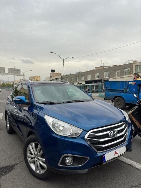 هیوندای توسان 2.4 لیتر - 2011