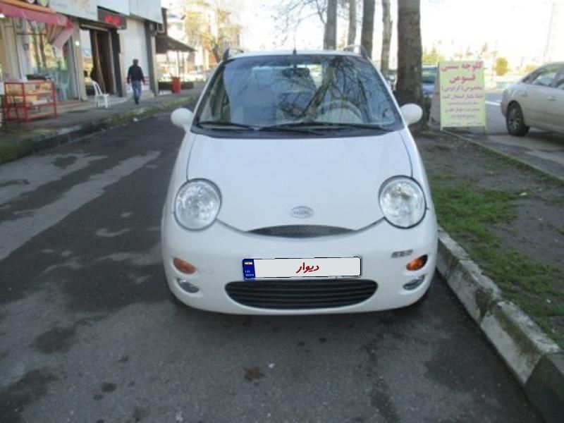 ام وی ام 110 چهار سیلندر دنده ای - 2012