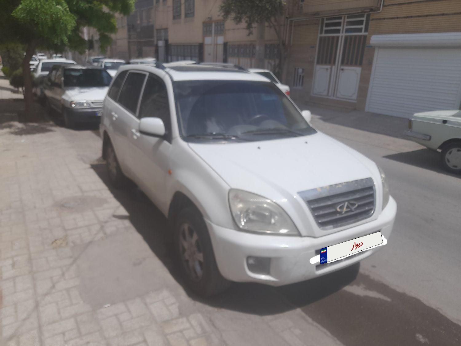 ام وی ام X33 دنده‌ای ساده - 2011