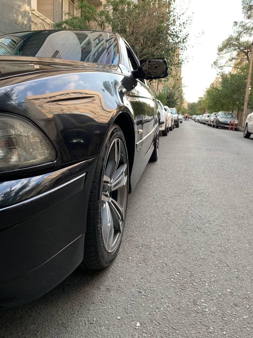 ب ام و سری 5 520i - 2005