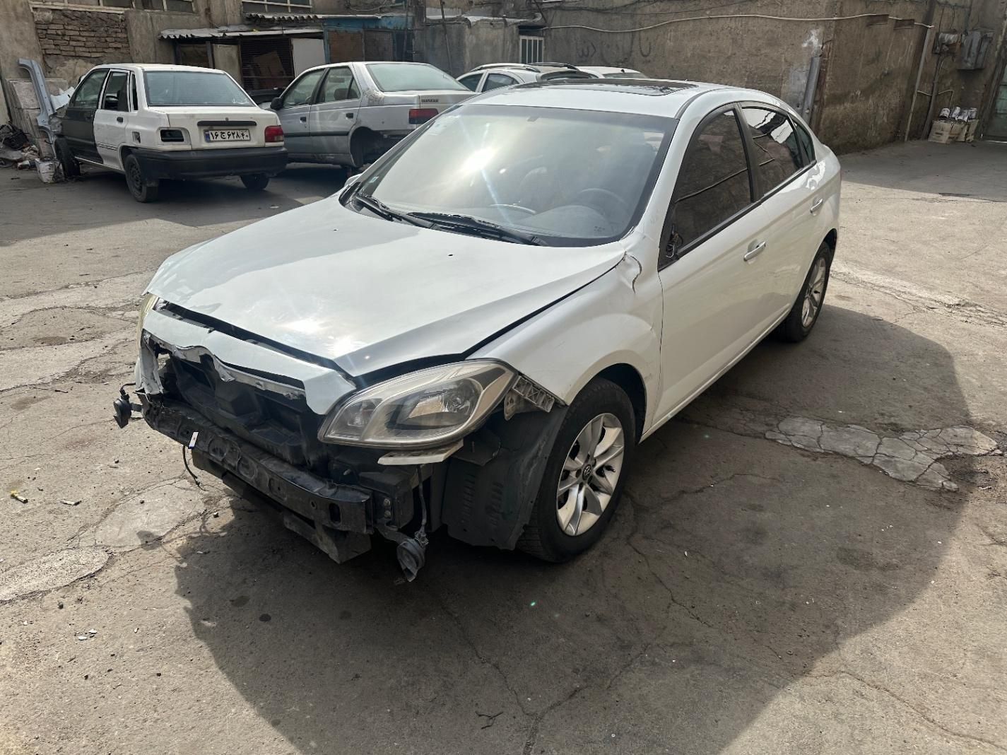برلیانس H330 اتوماتیک 1500 - 2016