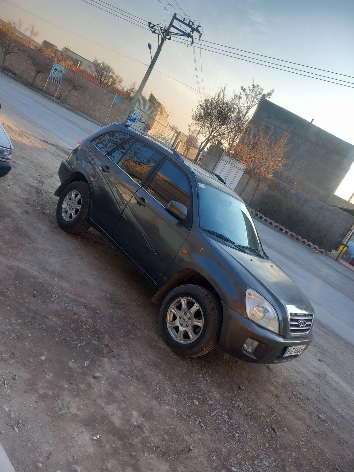 ام وی ام X33 دنده‌ای ساده - 2013