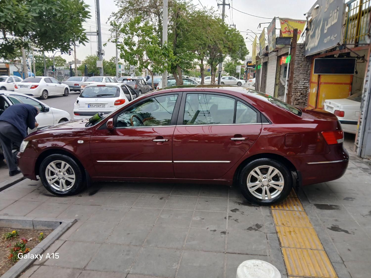هیوندای سوناتا اتوماتیک NF 2400 - 2009