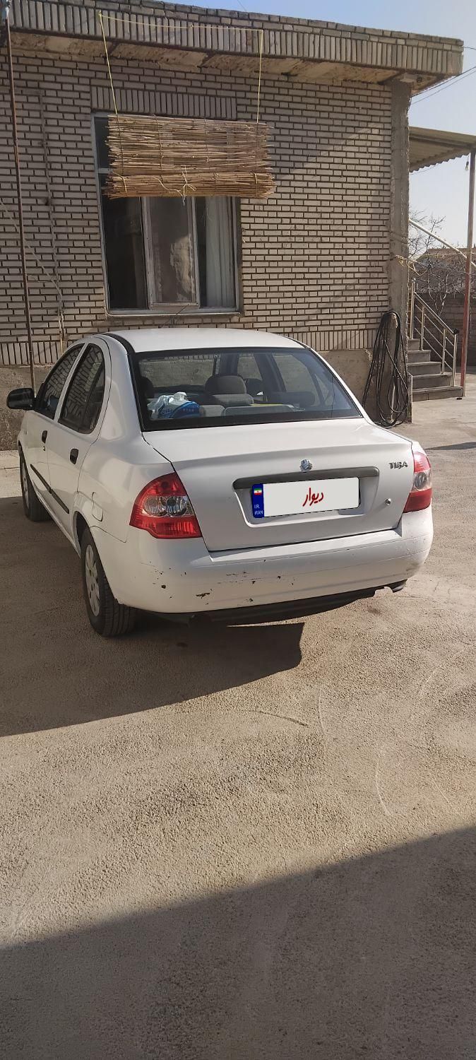 تیبا صندوق دار SX - 1400