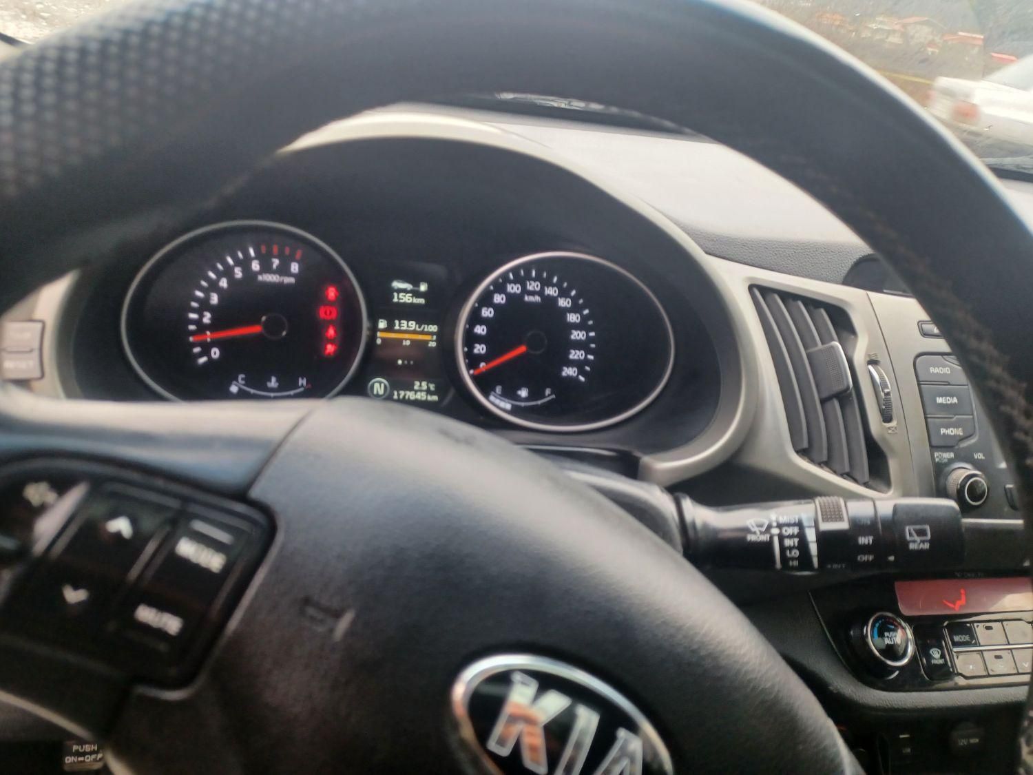 کیا اسپورتیج 4 سیلندر 2400cc - 2015