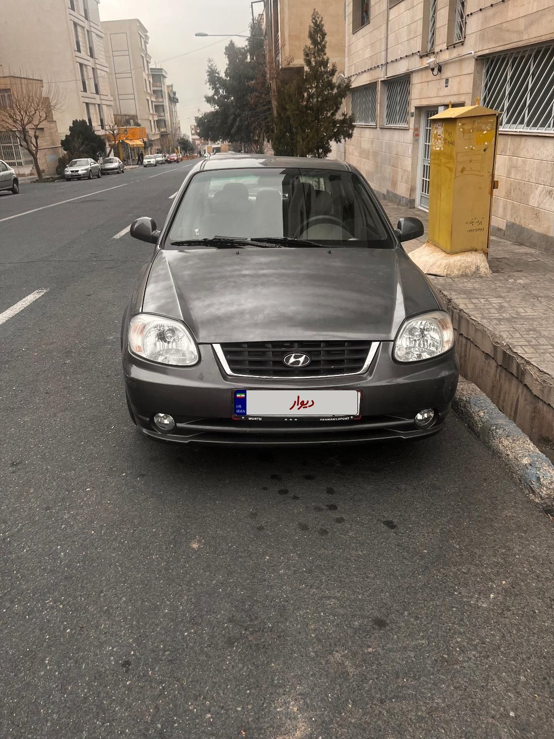 هیوندای ورنا دنده‌ ای - 2010