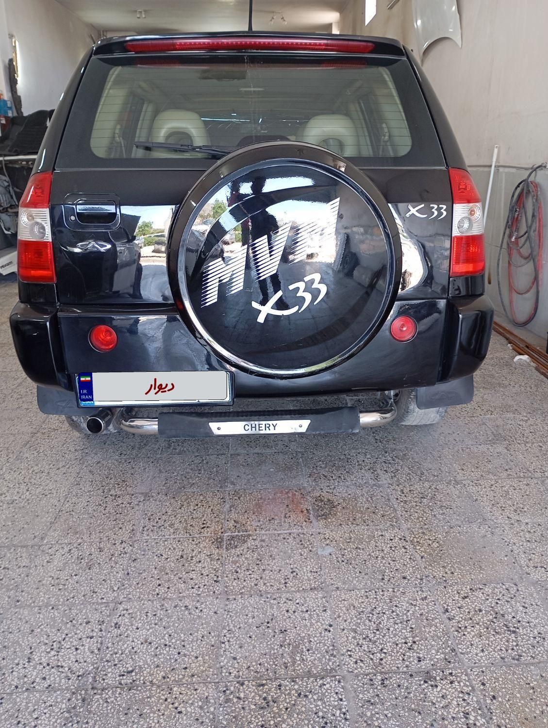 ام وی ام X33 دنده‌ای ساده - 2012