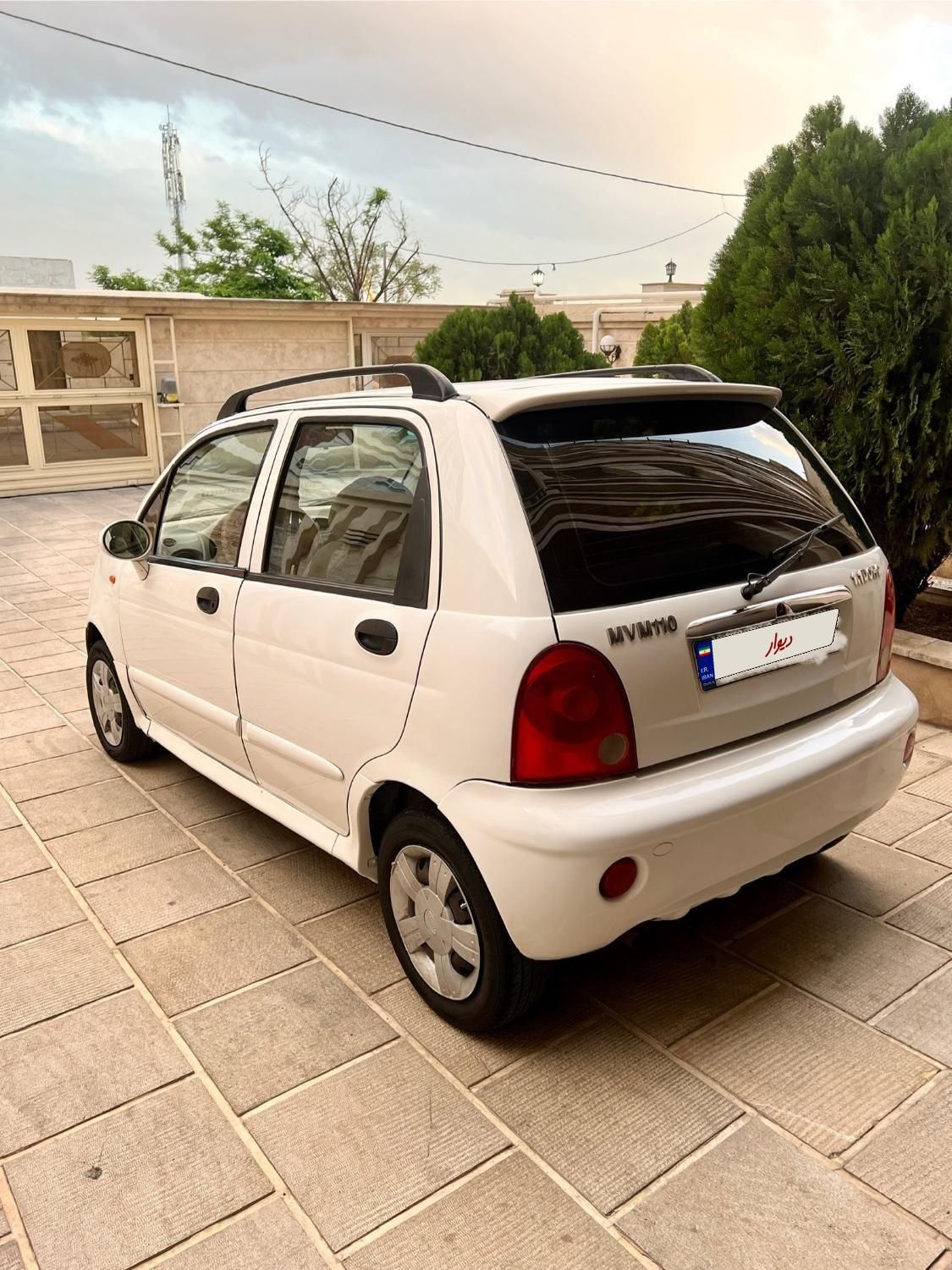 ام وی ام 110 چهار سیلندر دنده ای - 2013