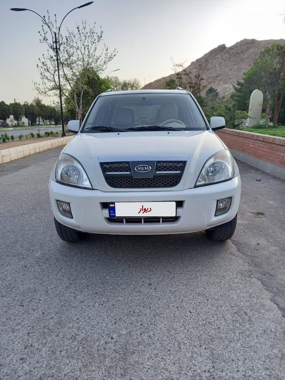ام وی ام X33 دنده‌ای ساده - 2011