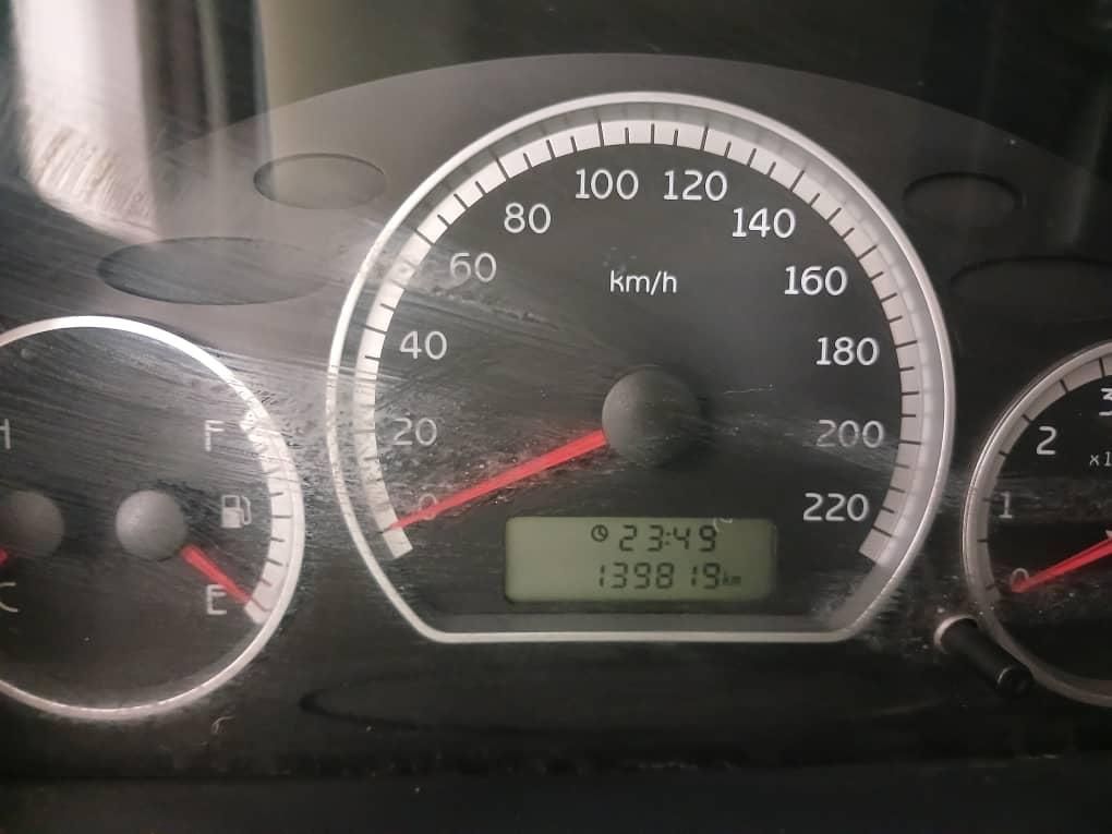 ام وی ام 110 چهار سیلندر دنده ای - 2010