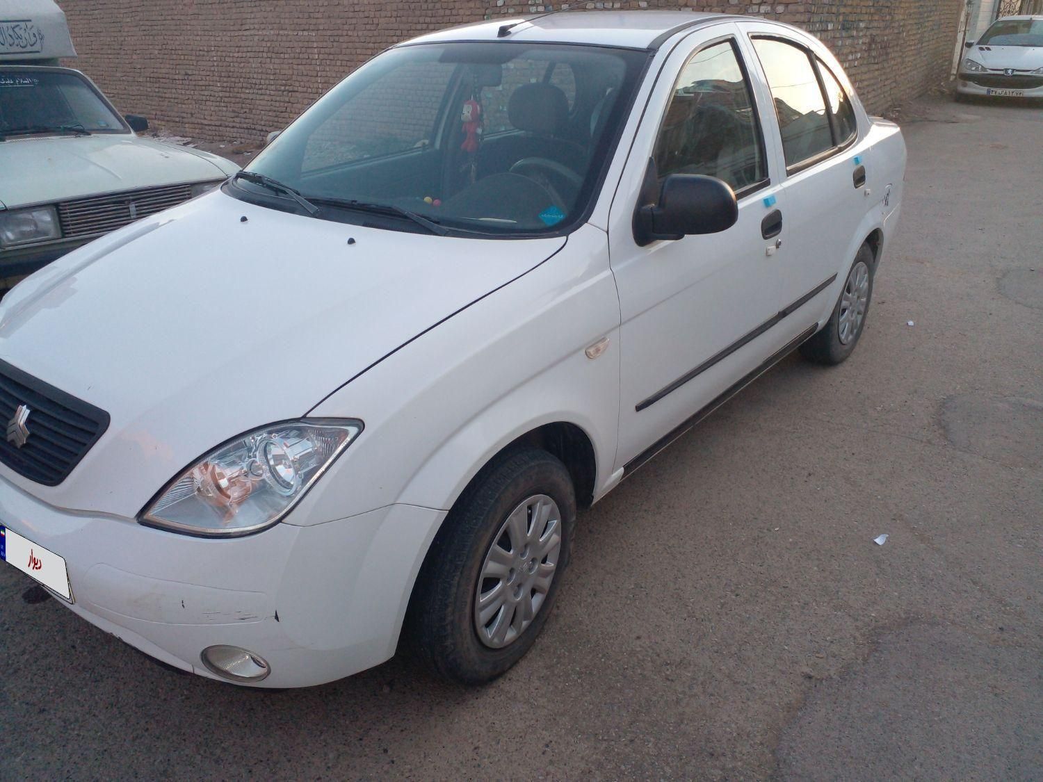 تیبا صندوق دار SX - 1396