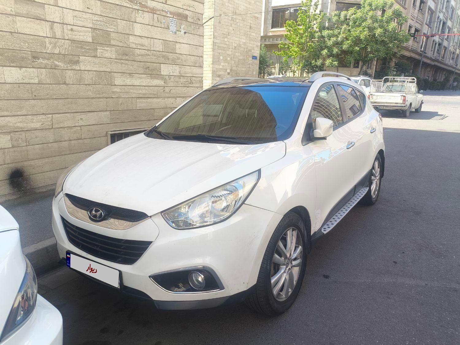 هیوندای توسان 2.4 لیتر - 2012