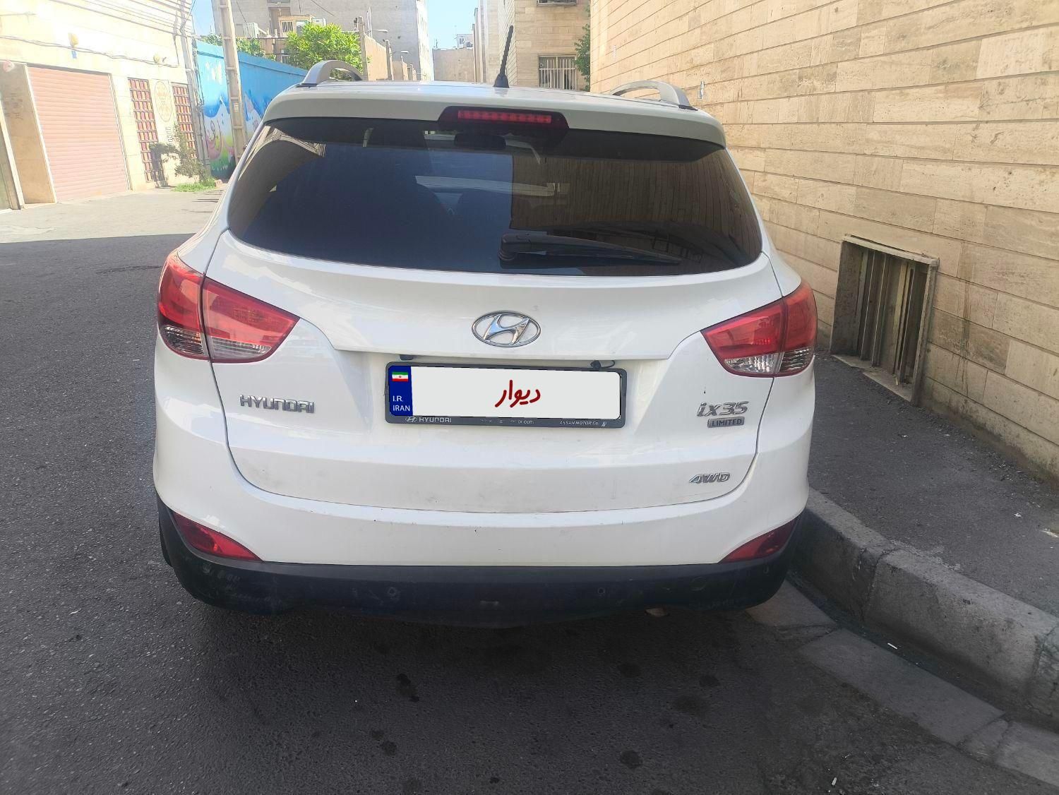 هیوندای توسان 2.4 لیتر - 2012