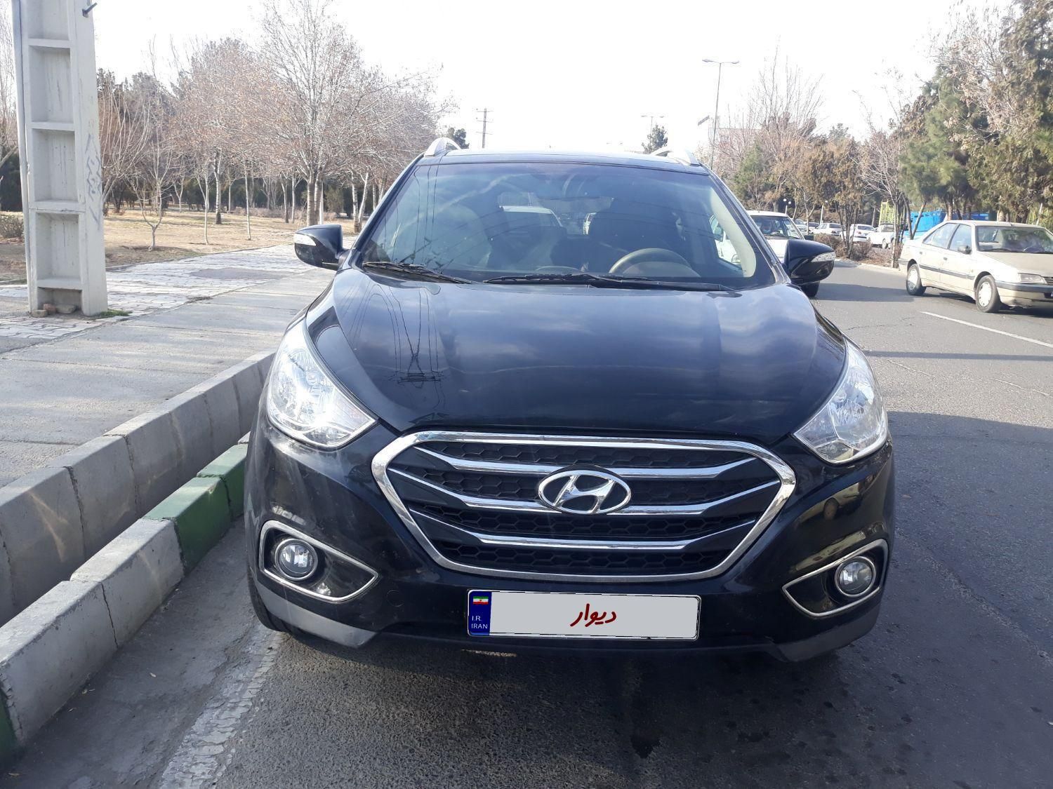 هیوندای توسان 2.4 لیتر - 2011
