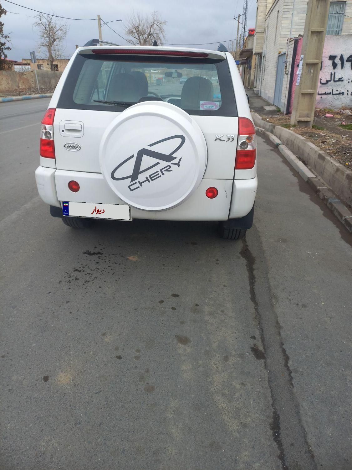 ام وی ام X33 دنده‌ای ساده - 2011