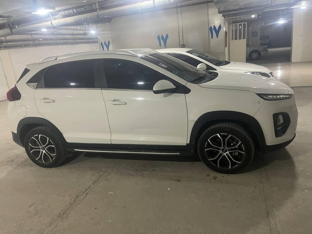 ام وی ام X22 دنده ای اسپرت لاکچری - 2023