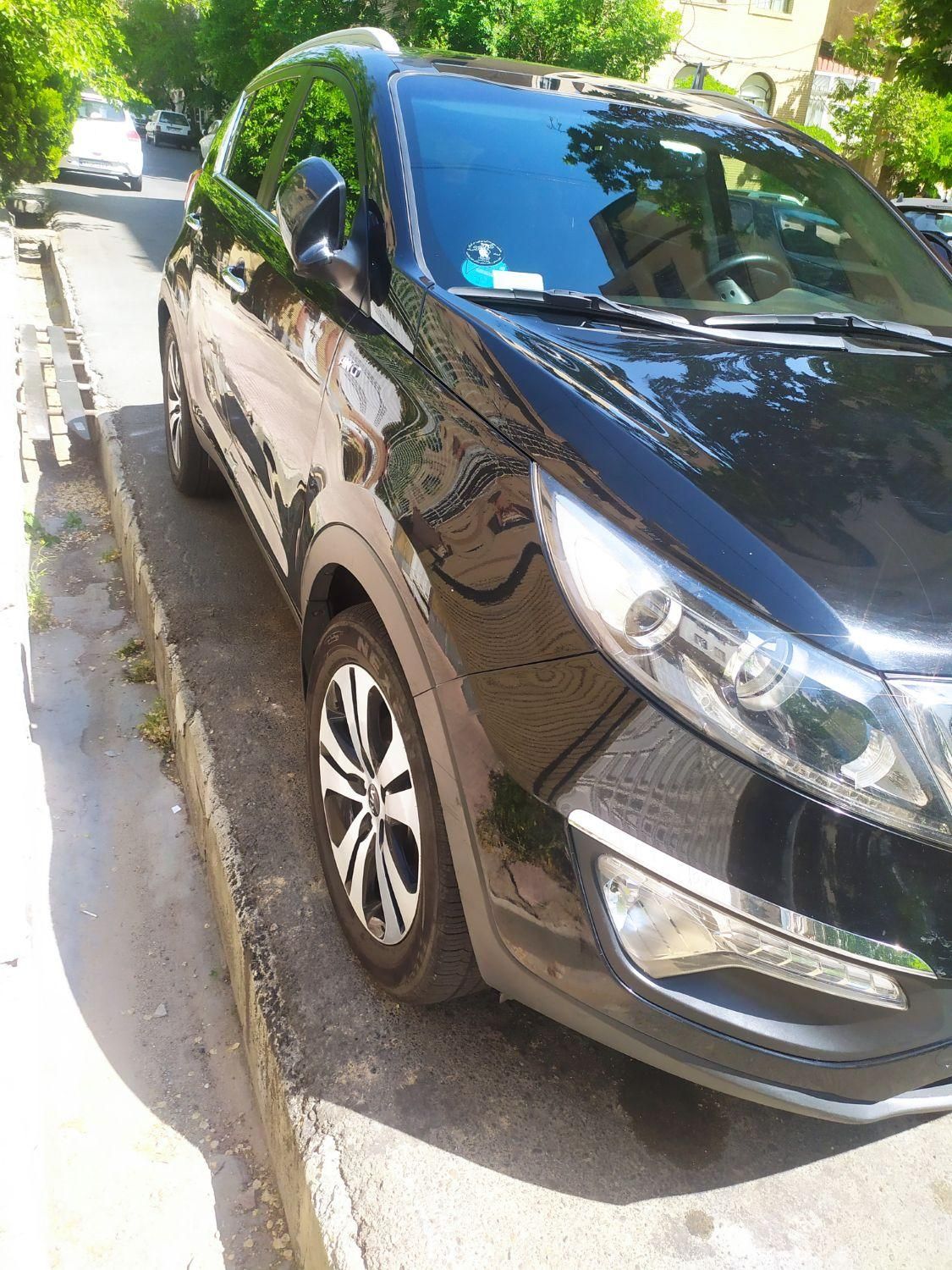 کیا اسپورتیج 4 سیلندر 2400cc - 2011