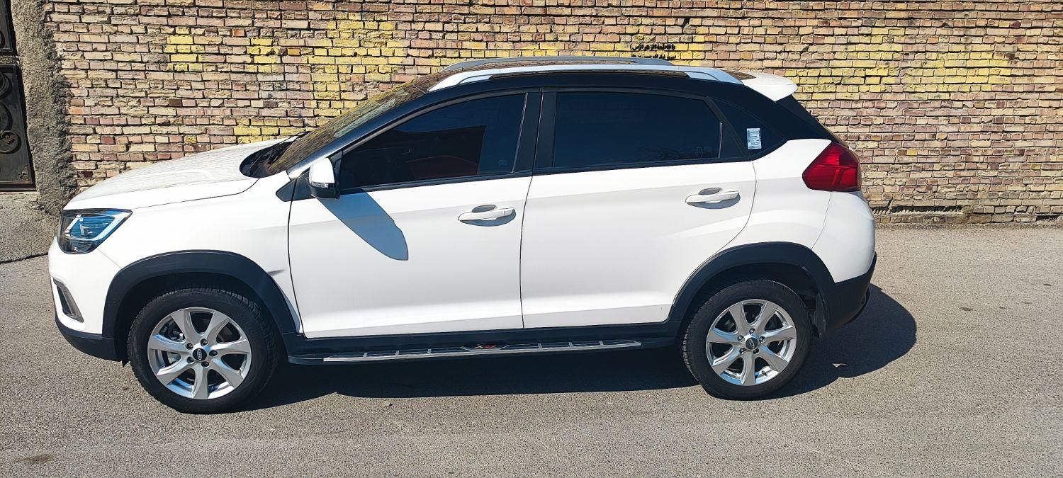 ام وی ام X22 دنده ای اسپرت لاکچری - 2022