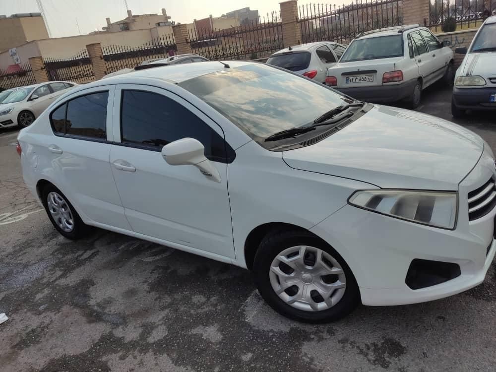 برلیانس H230 دنده‌ای - 2015