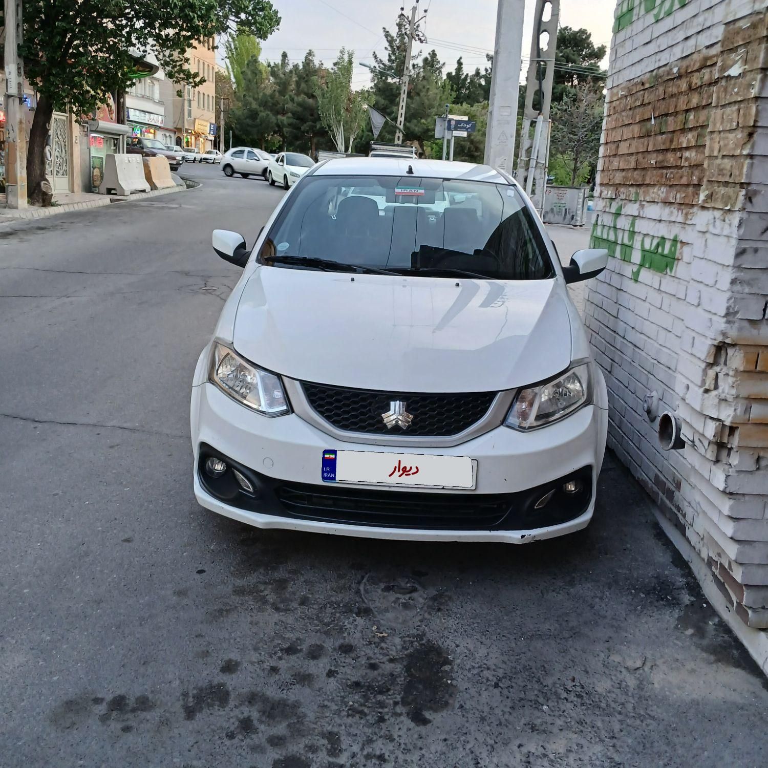 ساینا S دنده ای بنزینی - 1400