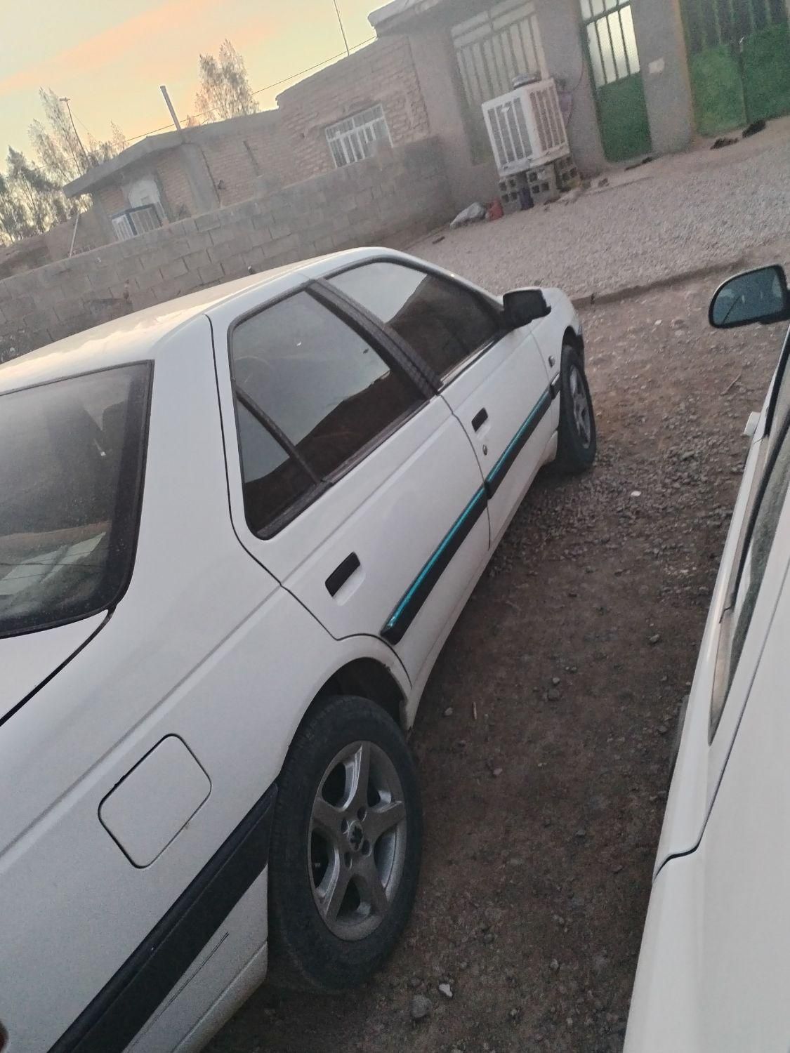 پژو 405 بنزینی GLX - TU5 - 1391