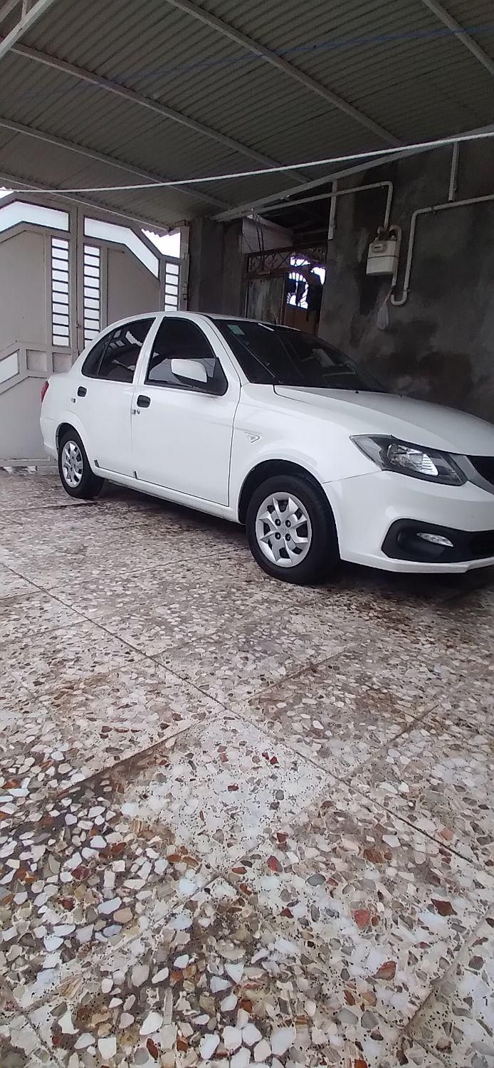 ساینا S دنده ای بنزینی - 1401