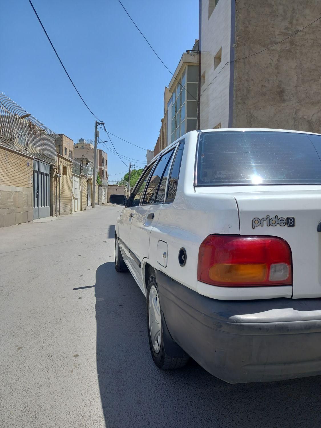 پراید صبا دنده‌ای - 1383