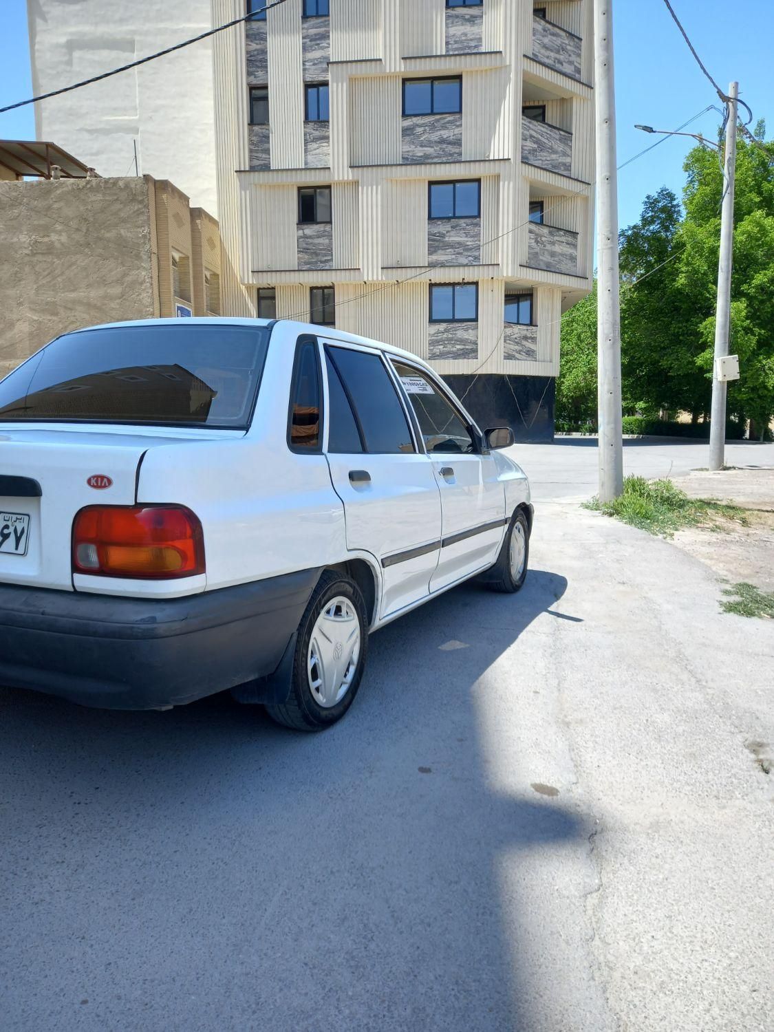 پراید صبا دنده‌ای - 1383
