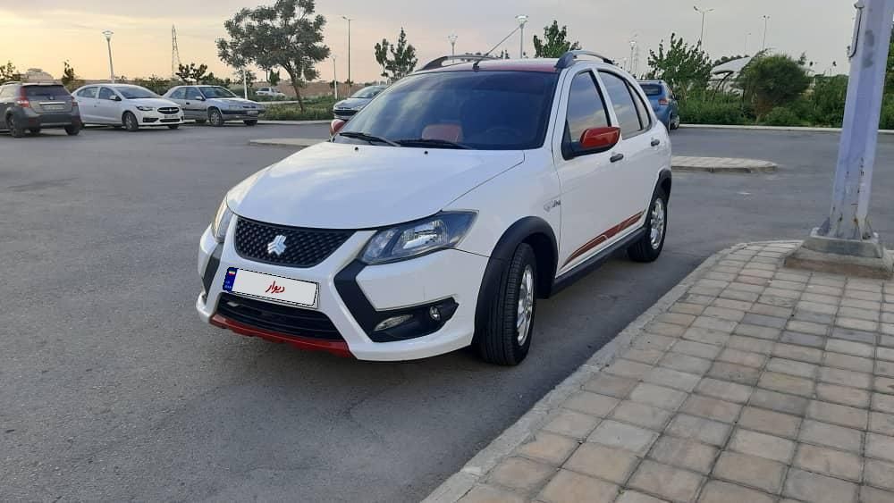 کوییک R دنده‌ای - 1403