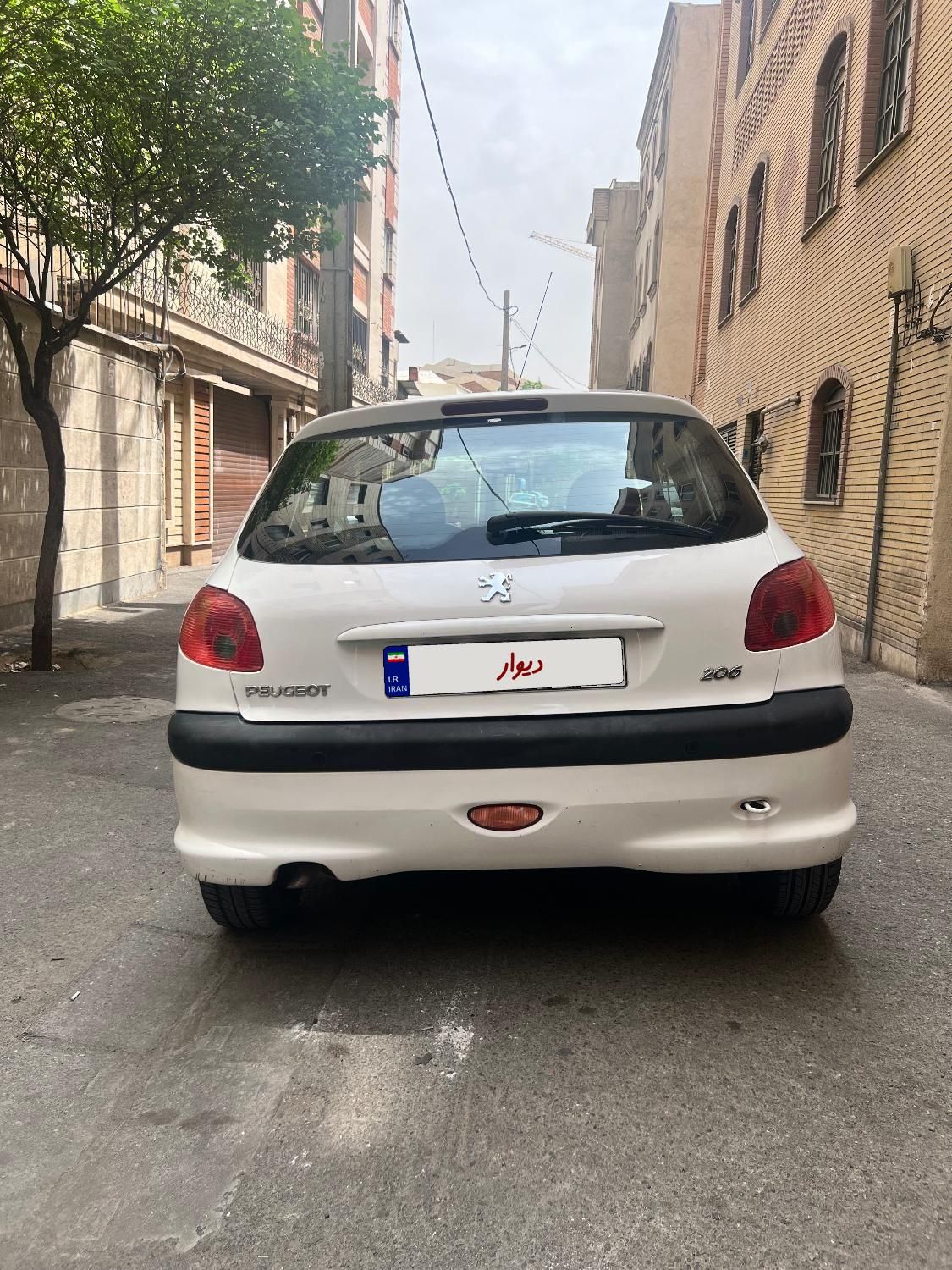 پژو 206 تیپ 2 - 1396