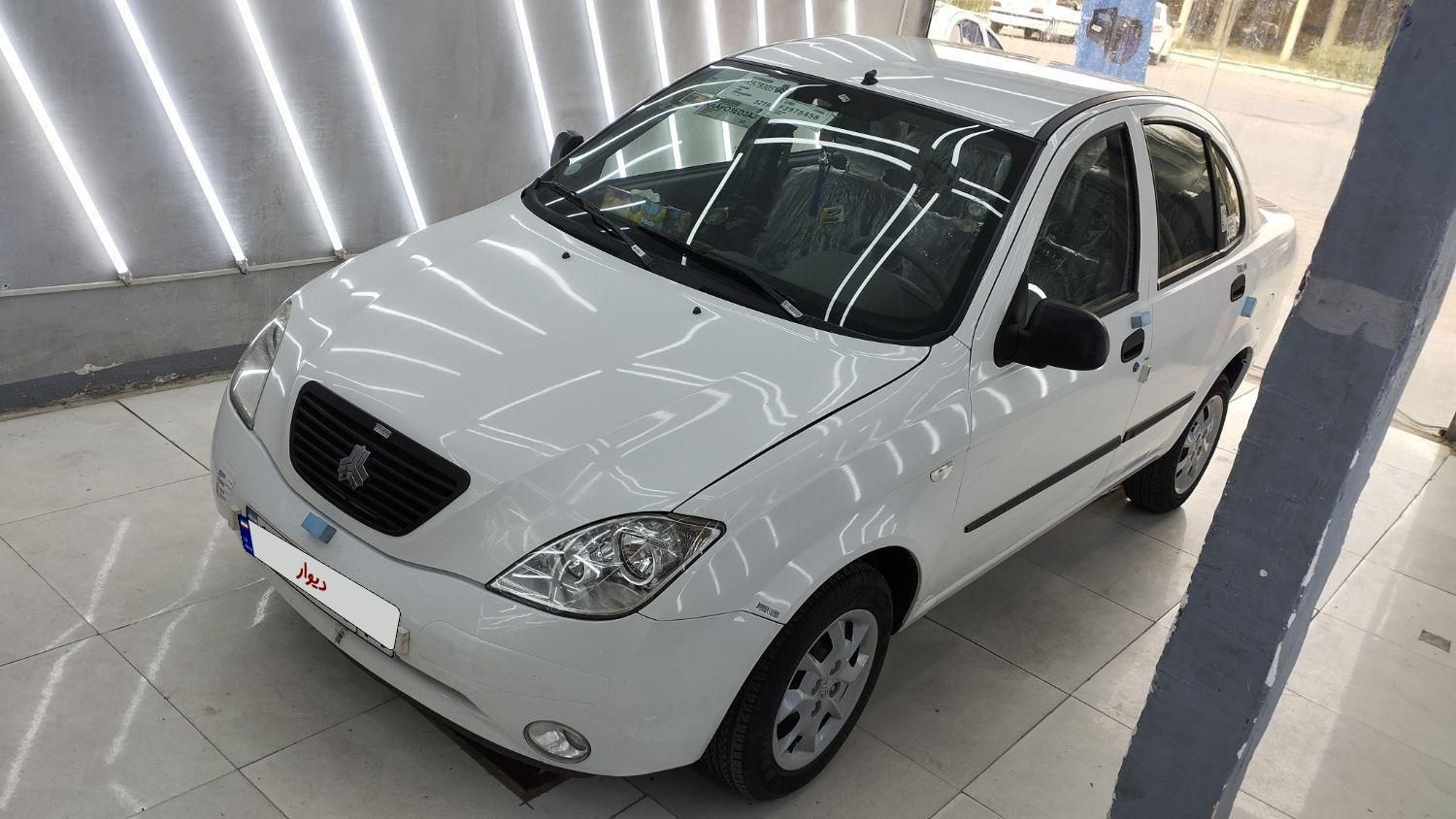 تیبا صندوق دار SX - 1400