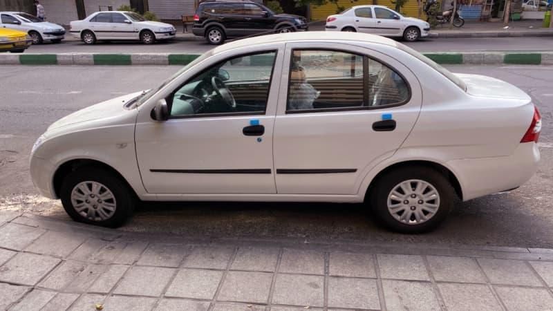 تیبا صندوق دار SX - 1401