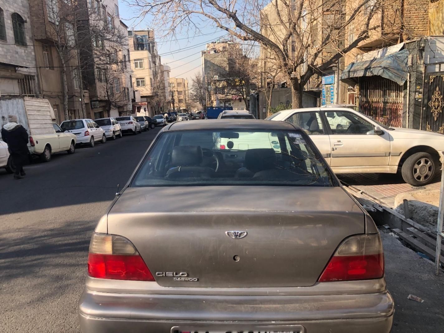 دوو سیلو سدان - 2002