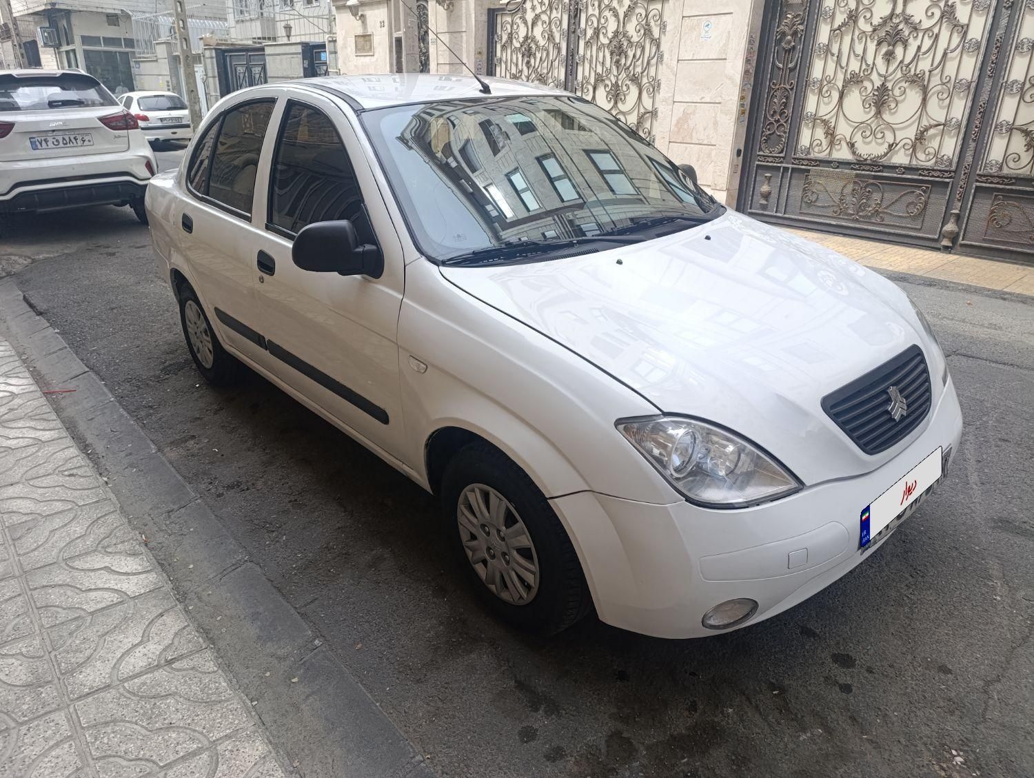 تیبا صندوق دار SX - 1393