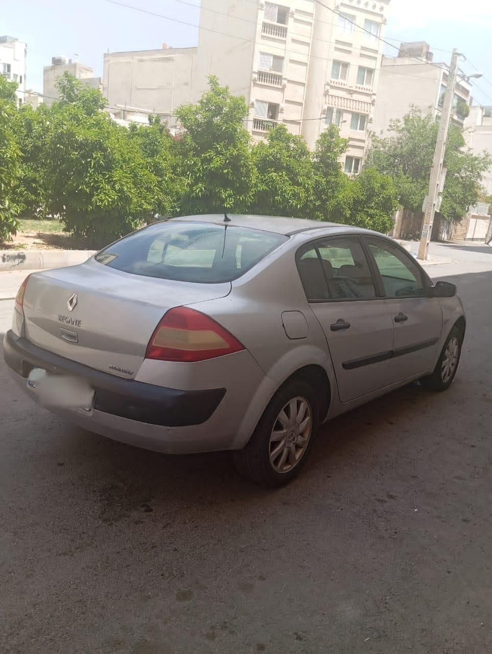 رنو مگان دنده‌ای 1600 - 2008