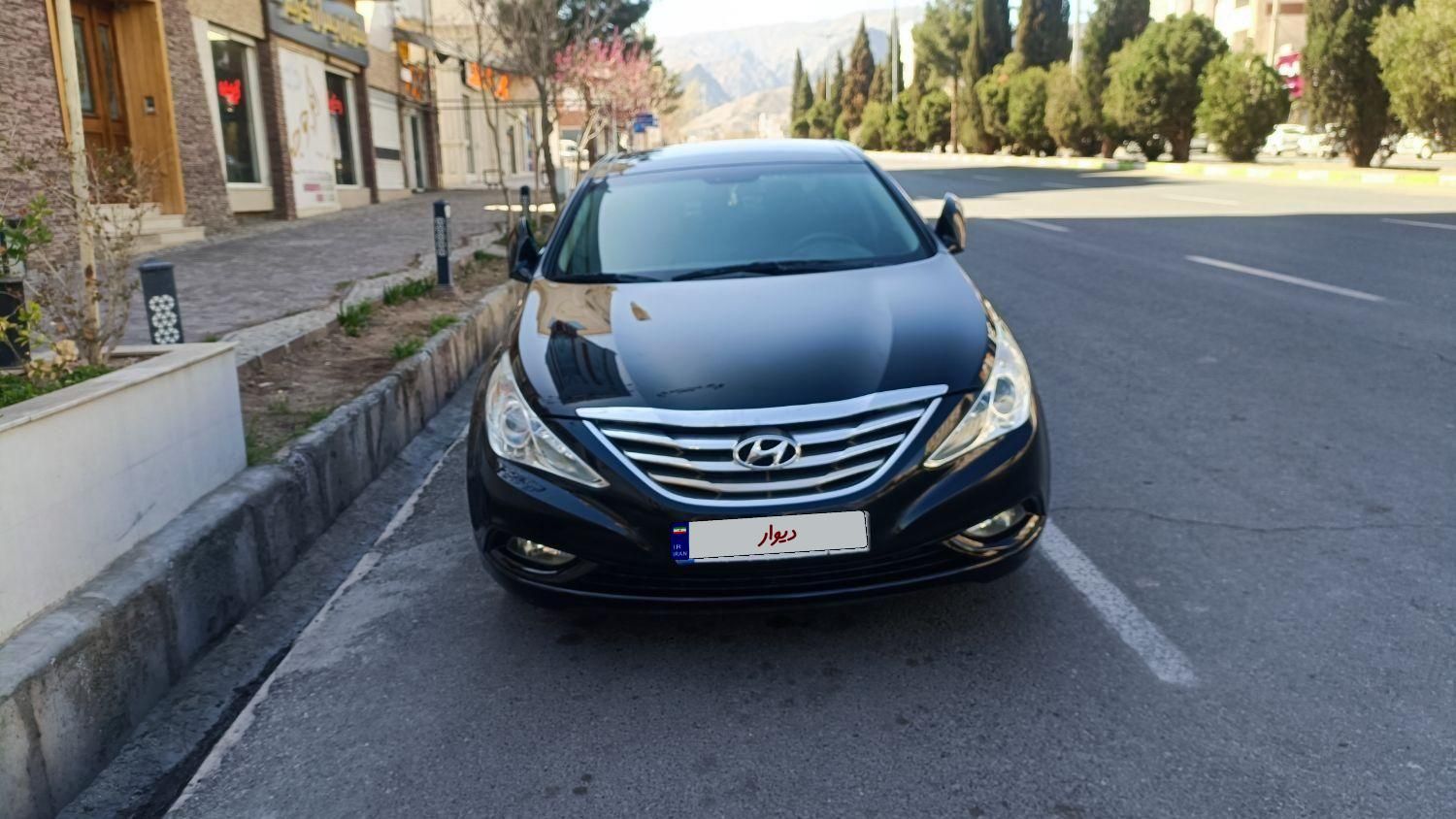 هیوندای سوناتا فول YF - 2012