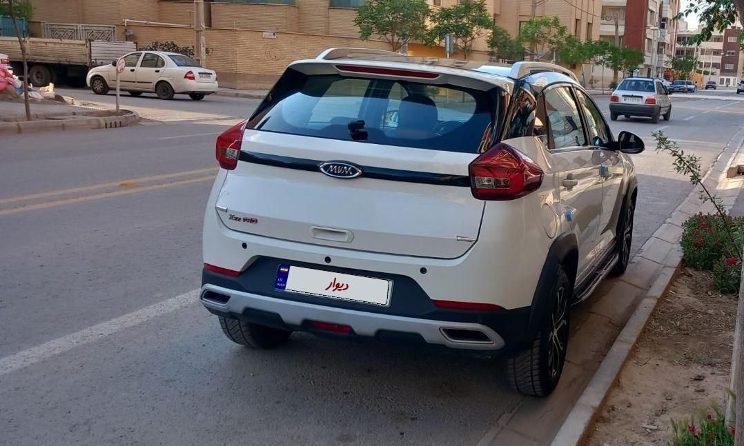 ام وی ام X22 پرو اتوماتیک IE - 2023