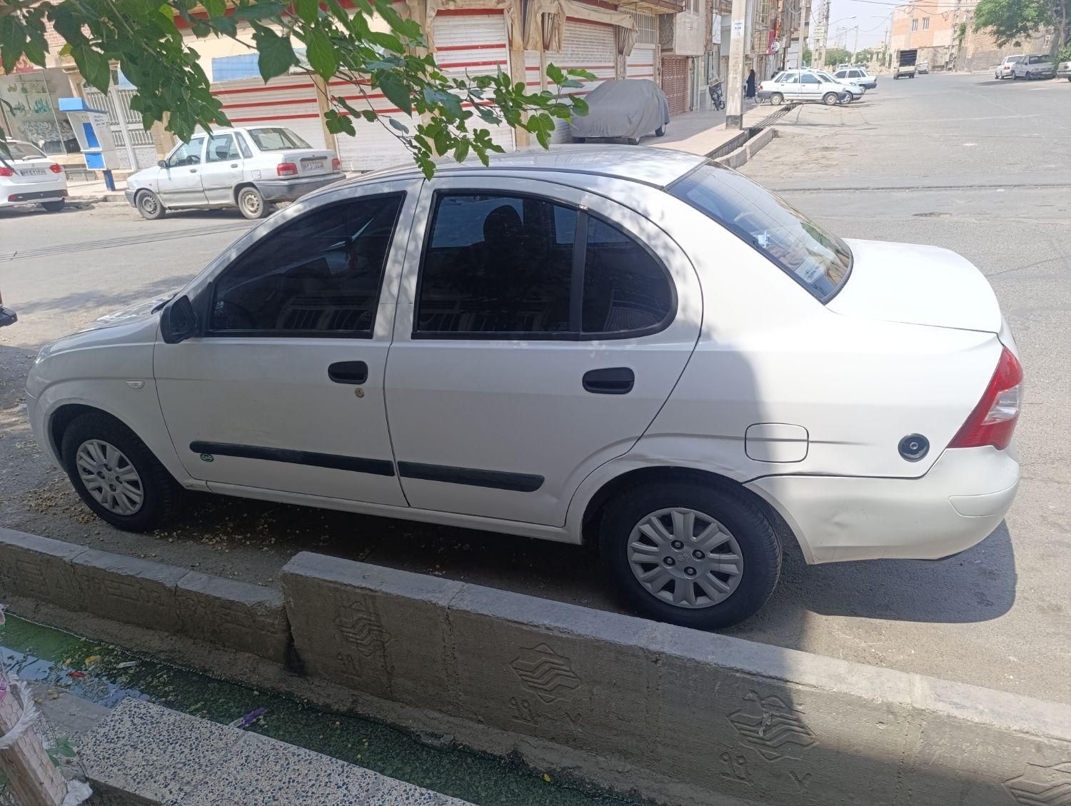 تیبا صندوق دار SX - 1394