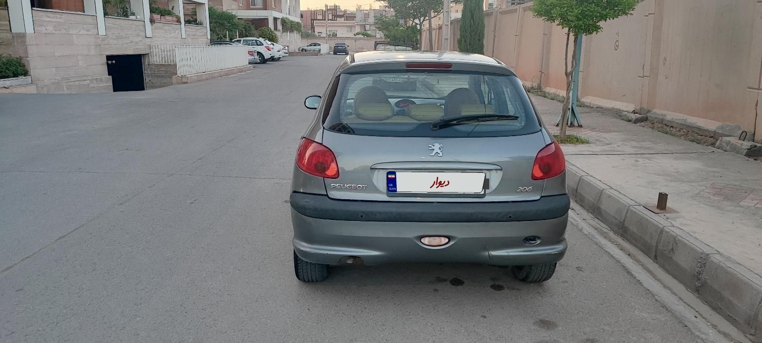پژو 206 تیپ 5 - 1396