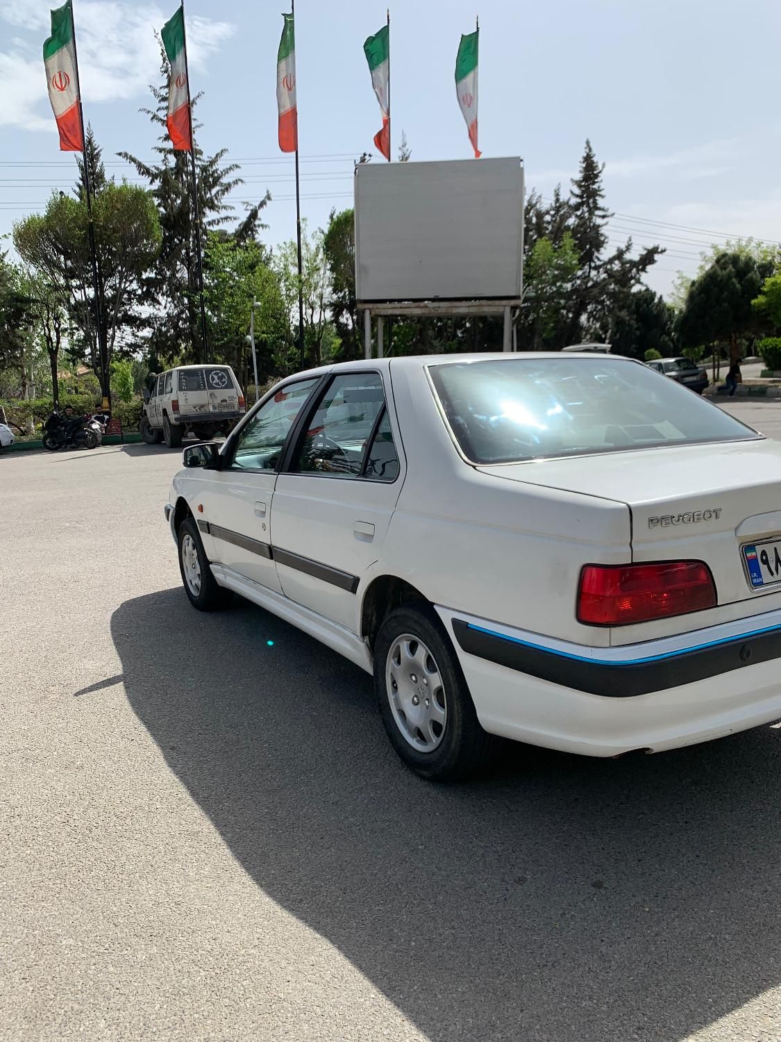 پژو پارس XU7ساده - 1388